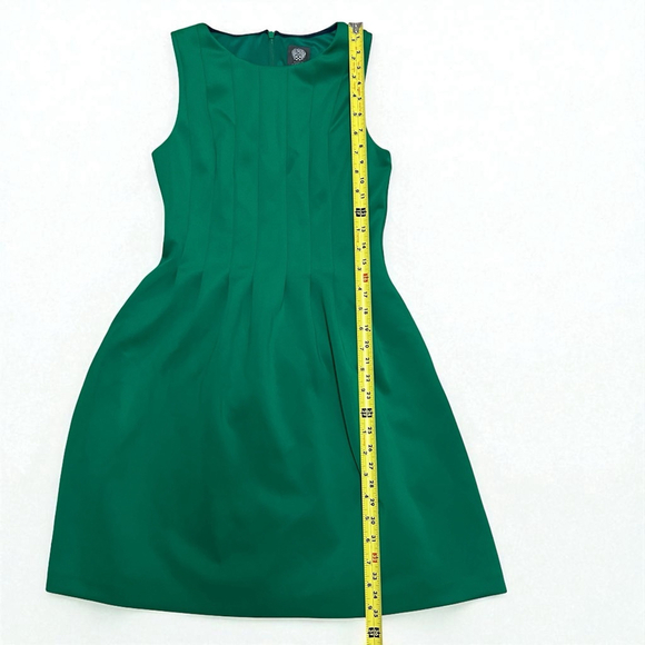 Vince Camuto Green Sleeveless Fit & Flare Dress Women’s Size 6 Pockets Party - Picture 7 of 14